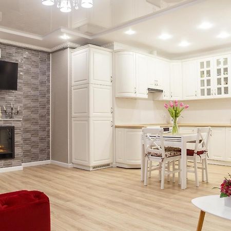 Vip- Elite Lemberg Apartments エクステリア 写真