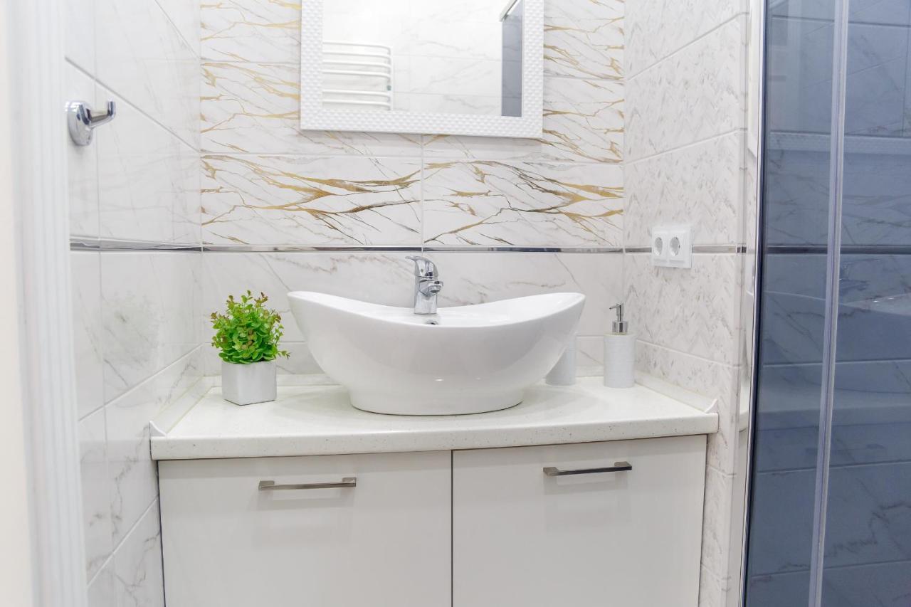 Vip- Elite Lemberg Apartments エクステリア 写真